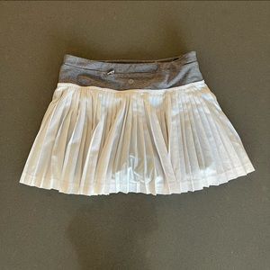White size 2 lululemon skirt
